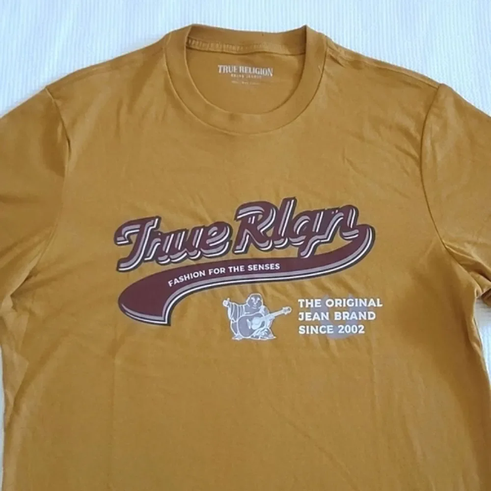 True Religion🙏 Graphic Logo Tee👕 - NWT